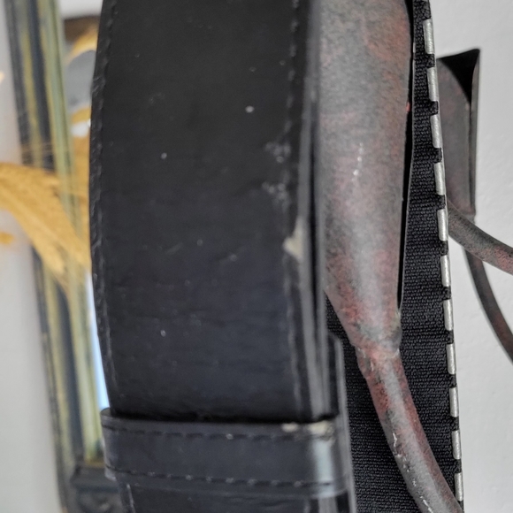 AWESOME Western Leather and Metal detail belt - Picture 13 of 16